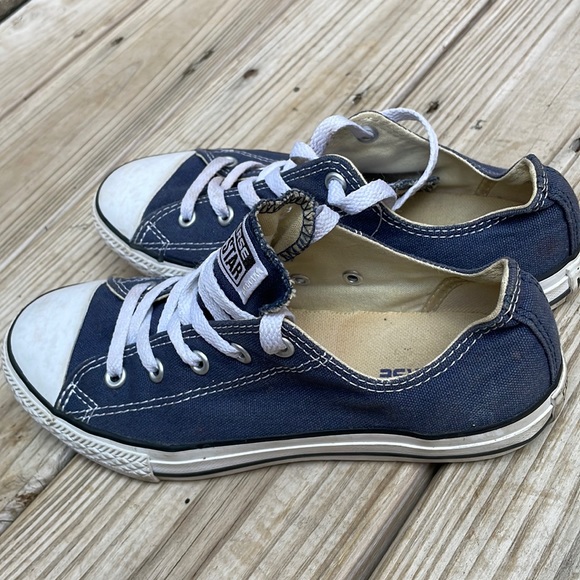 CONVERSE Sneakers- ALL STAR BLUE LOW TOP SNEAKER - UNISEX YOUTH size 3 - Picture 3 of 11